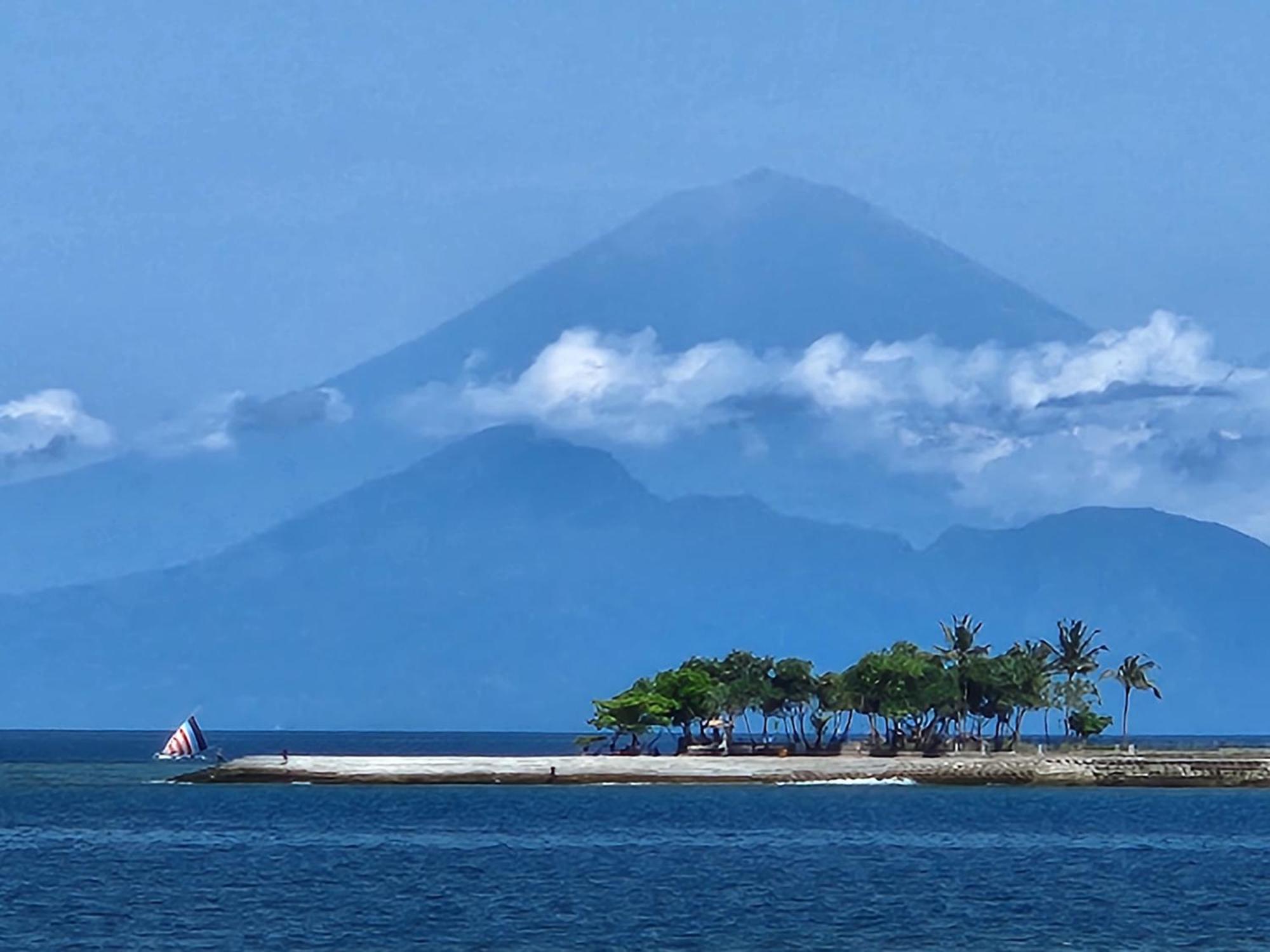 Sunsethouse Lombok Hotel Mangsit Exterior foto