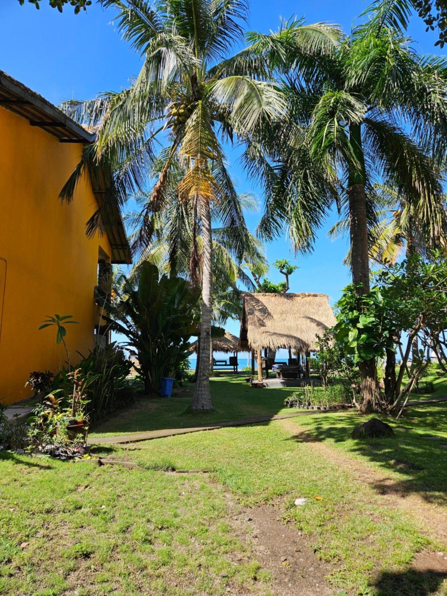 Sunsethouse Lombok Hotel Mangsit Exterior foto
