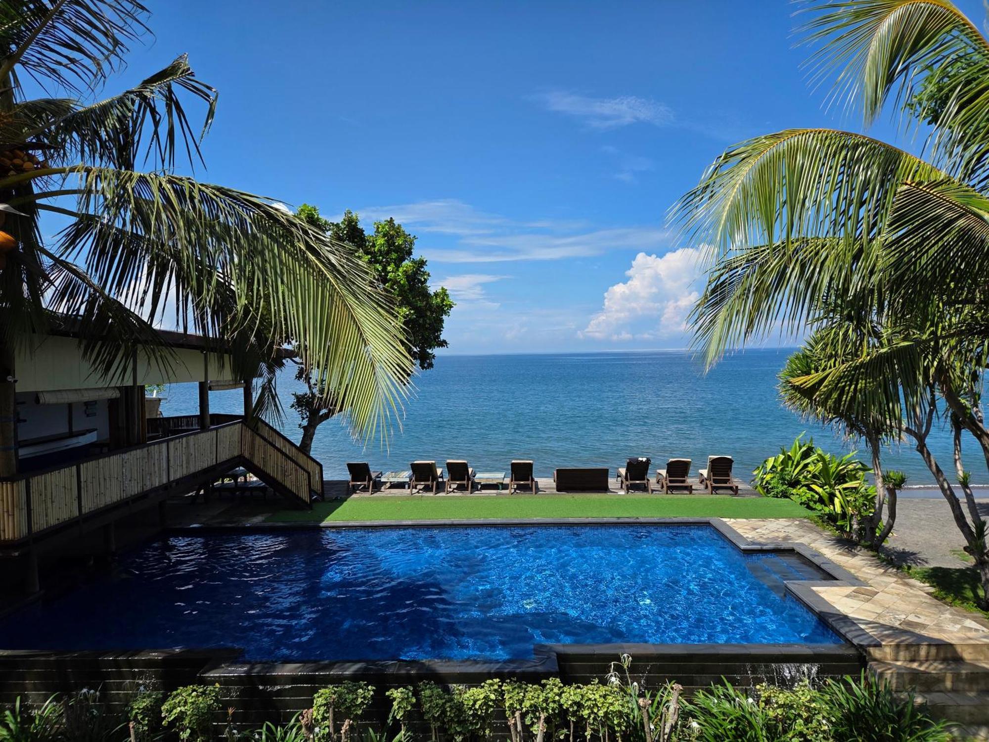 Sunsethouse Lombok Hotel Mangsit Exterior foto